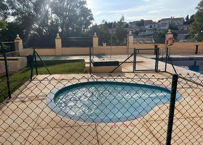 Beautiful Two Bedroom With Pool Fuengirola